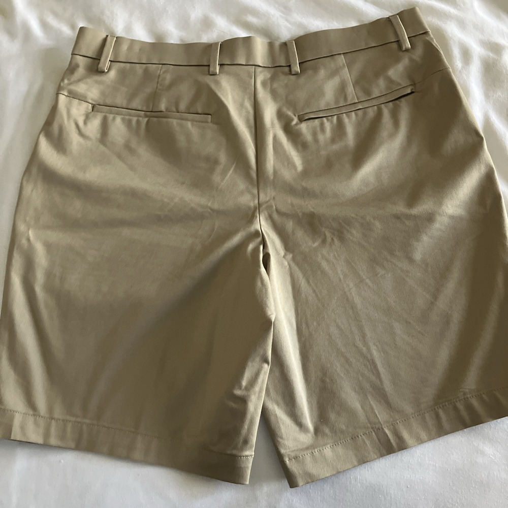 Banana Republic Mens Beige Stretch Mid-Rise Aiden Slim Chino Shorts Size 33 - Picture 2 of 6